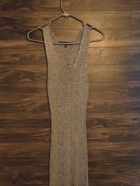 Dynamite Ribbed Knit V-Neck Midi Dress - Space Dye Grey - Small